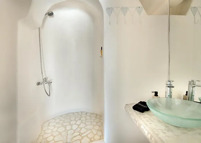 Paraga Scorpios Area 2 