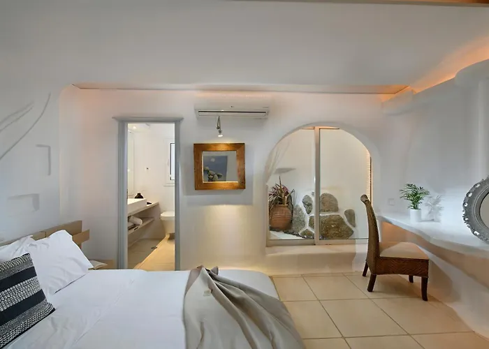 Paraga Scorpios Area 2 7min Walk To By Calypso Sunset